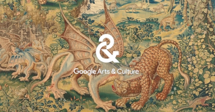 arras - tkanina przedstawiająca walczącego smoka z panterą, na tle krajobrazu i innych zwierząt; na środku napis Google Arts & Culture